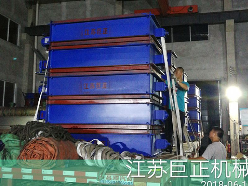方形擋板門（寬10m）已完工，待發(fā)往預定客戶
